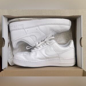 Nike Air Force 1 Low White | Size Women’s 9.5 / Men’s 11